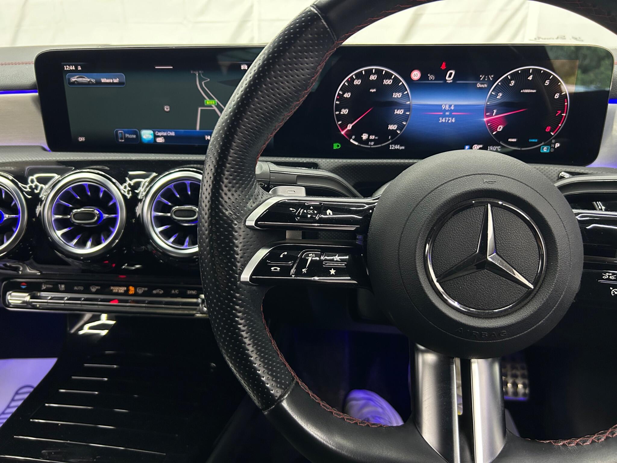 Mercedes-Benz Cla view 51