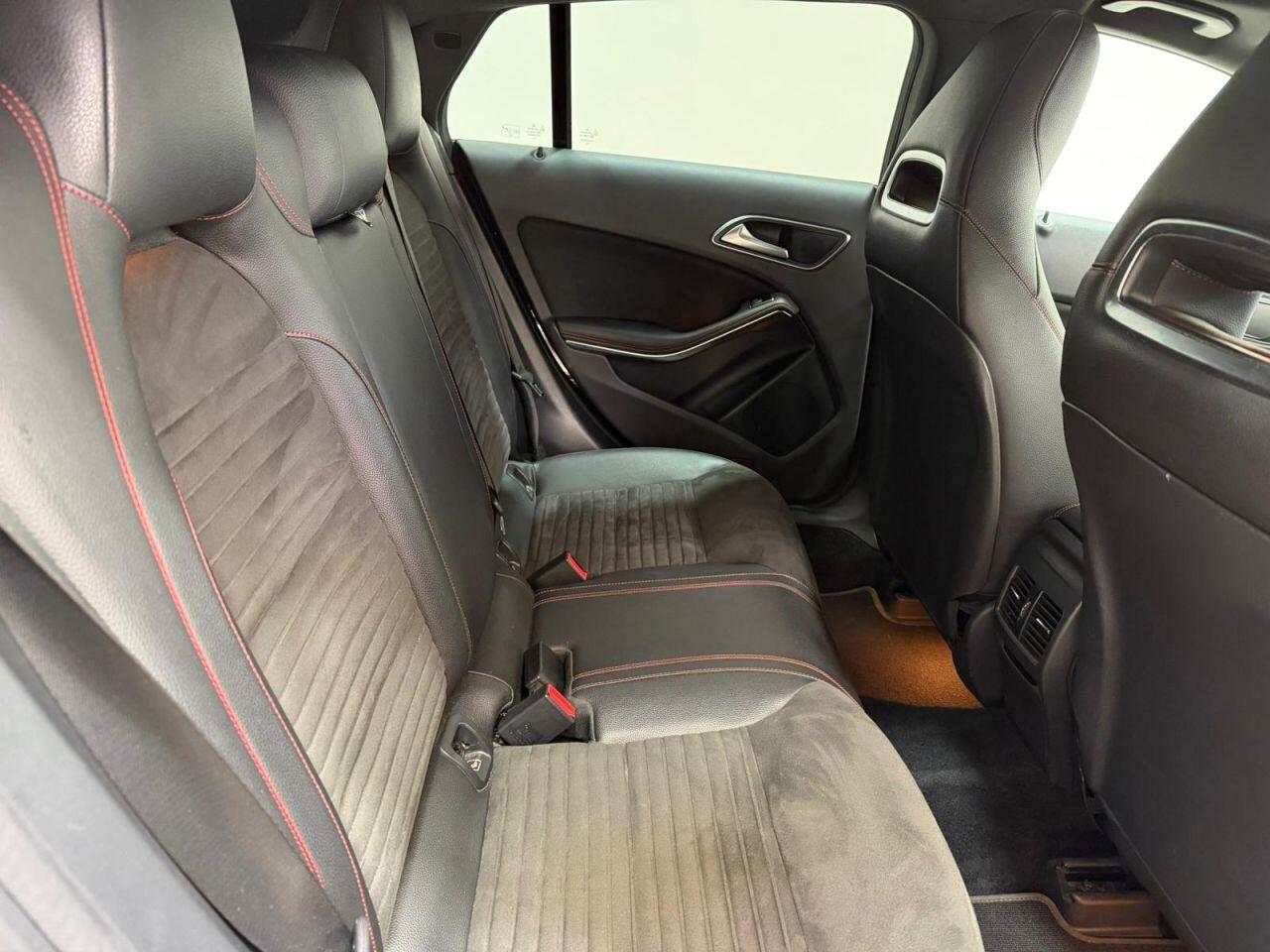 Mercedes-Benz CLA view 29