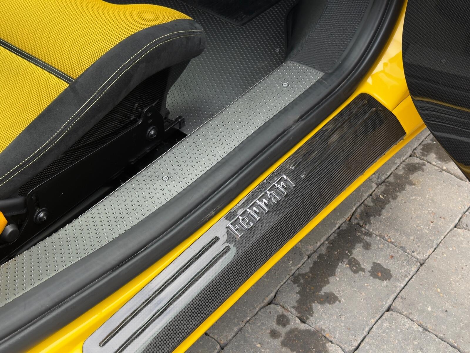 Ferrari 458 view 30