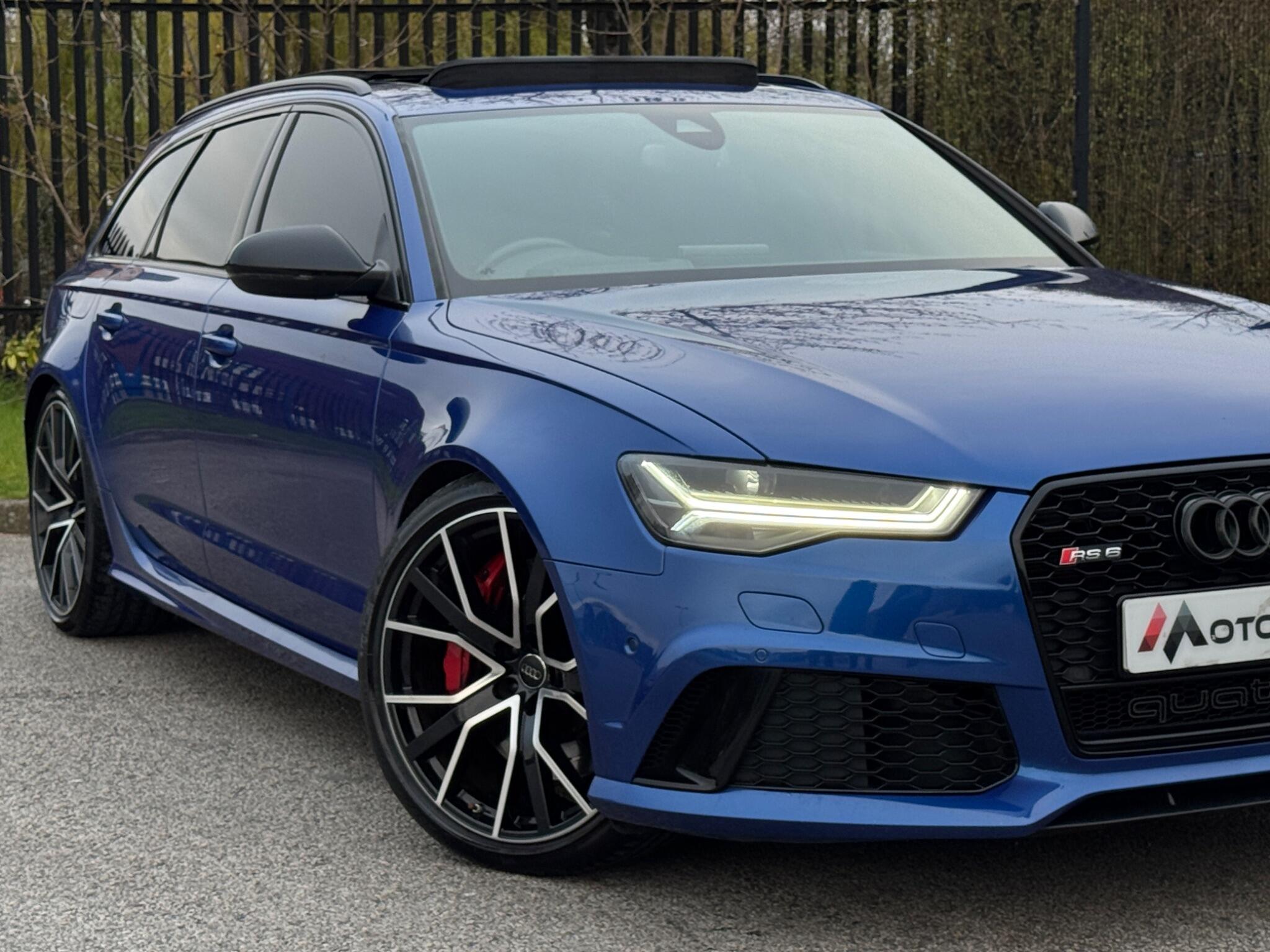 Audi RS6 view 7