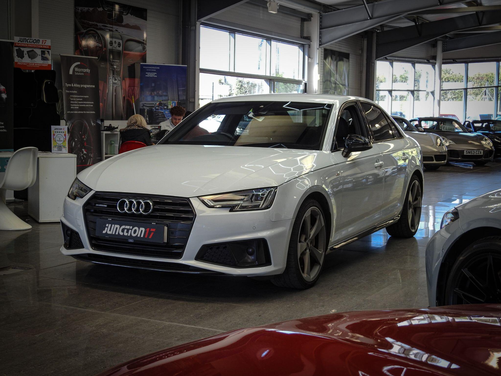 Audi A4 view 8