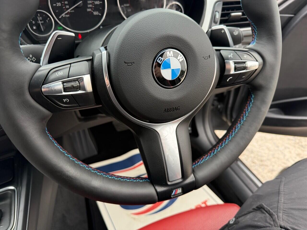 BMW 3 Series view 10
