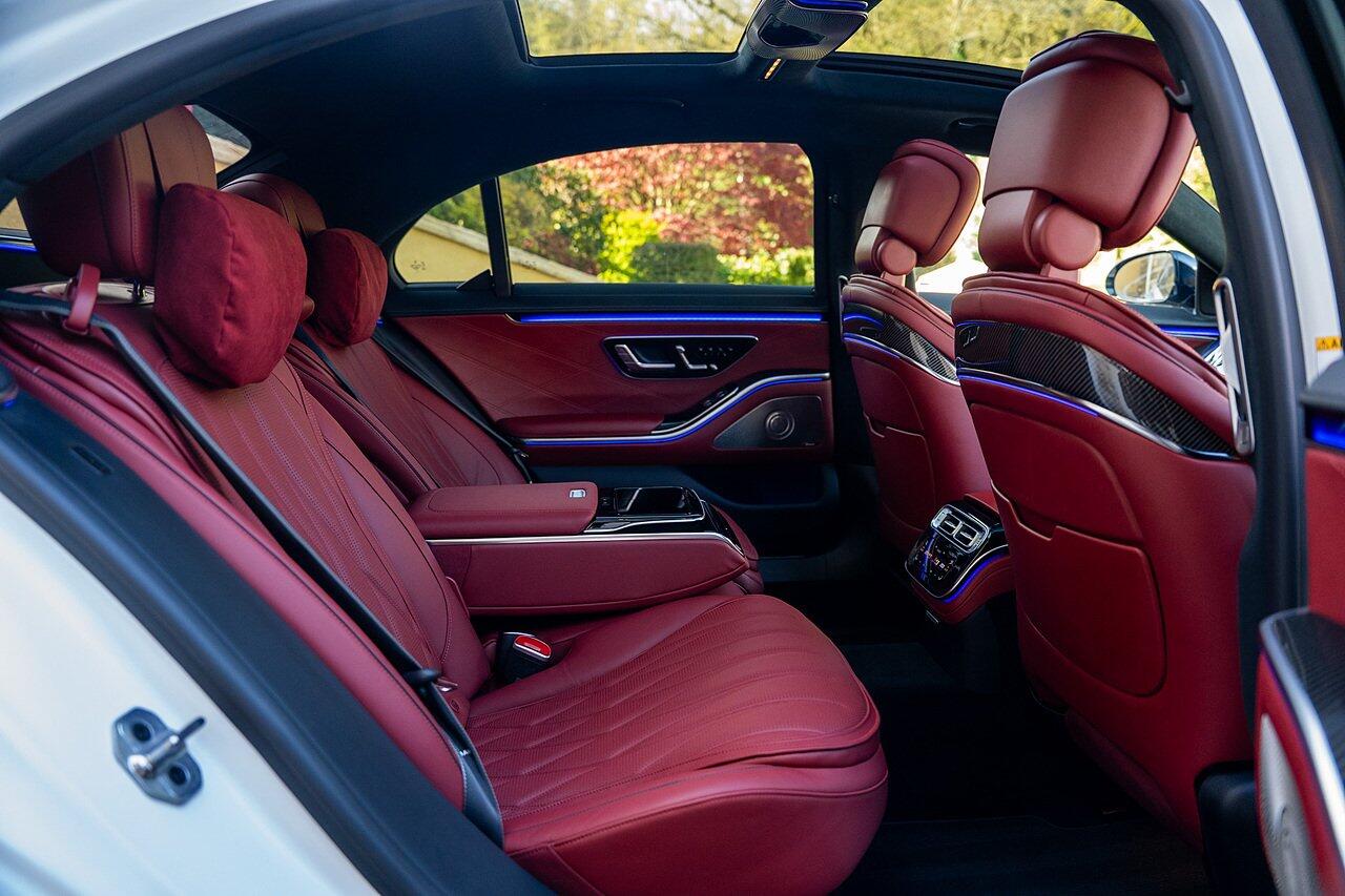 Mercedes-Benz S-Class view 61