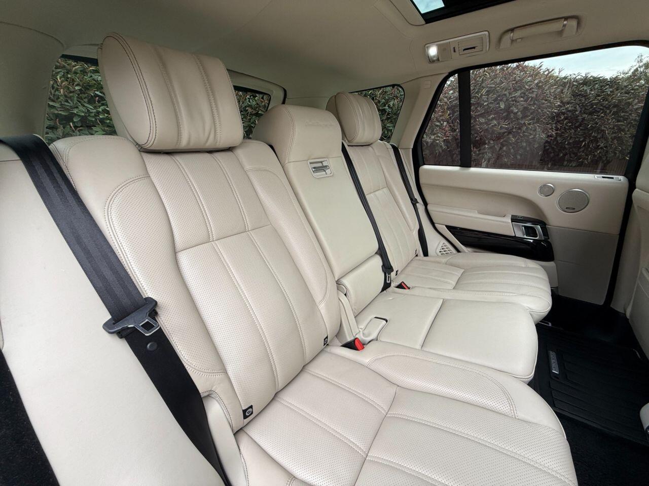 Land Rover Range Rover view 28