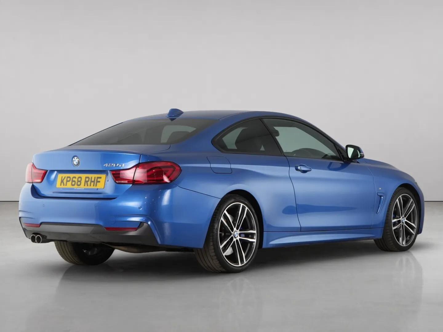 BMW 4 Series view 8