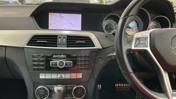Mercedes-Benz C Class view 12