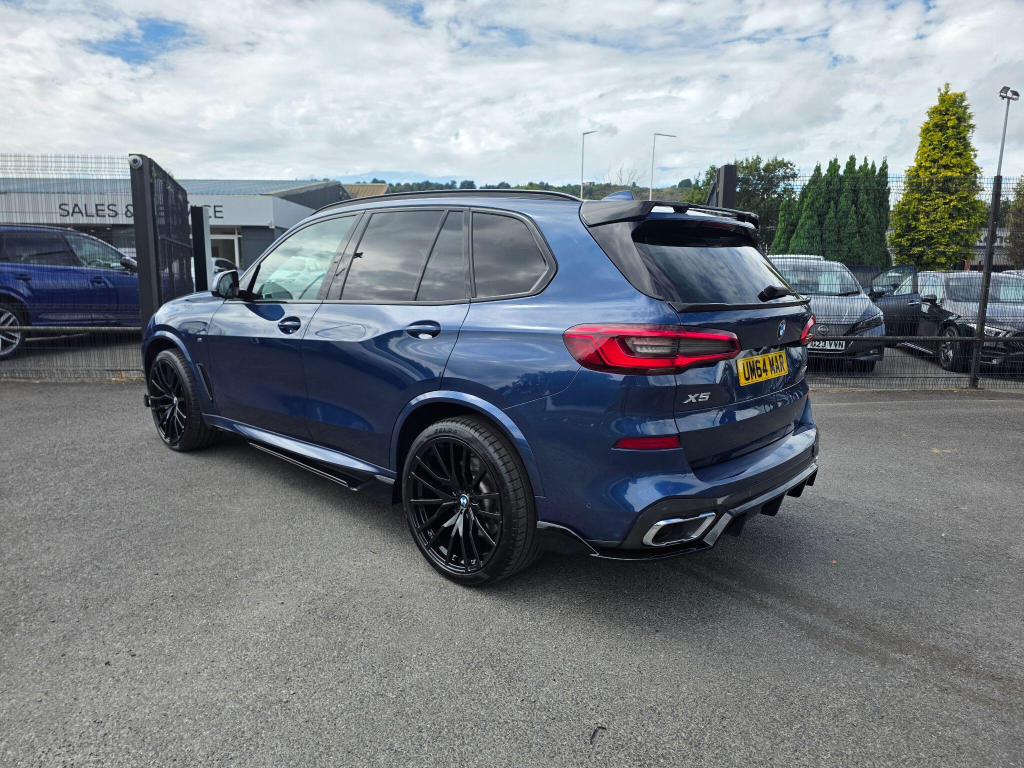 BMW X5 X5 view 3