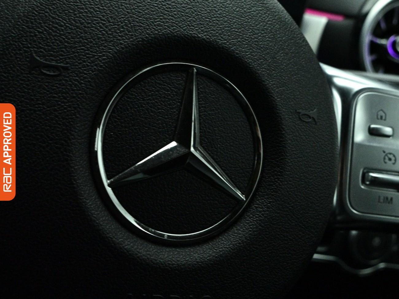 Mercedes-Benz Cla view 23