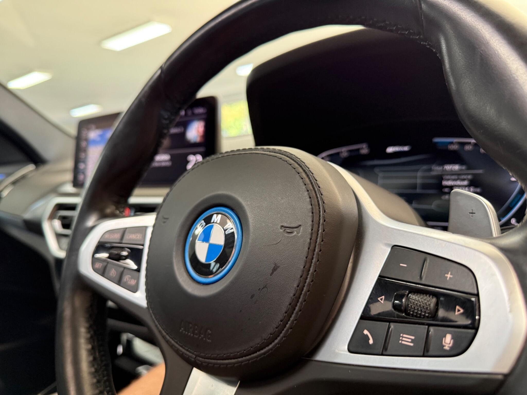 BMW X3 view 25