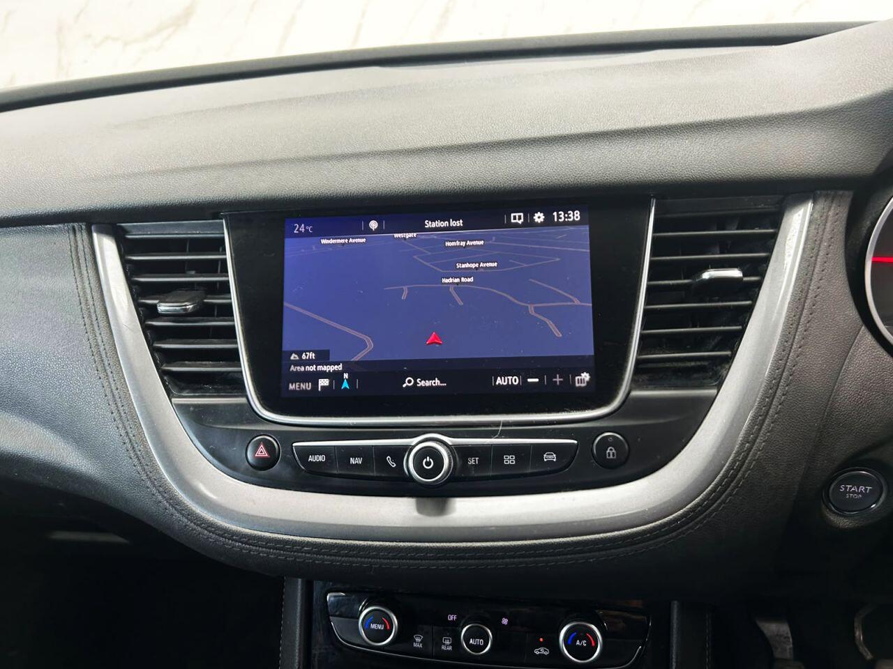 Vauxhall Grandland X view 18