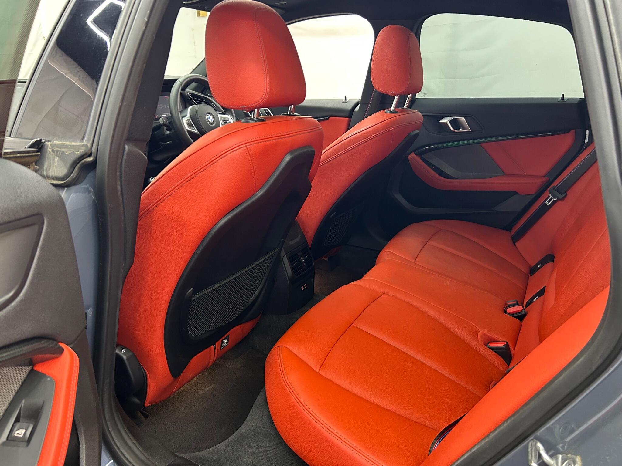 BMW 2 Series view 22