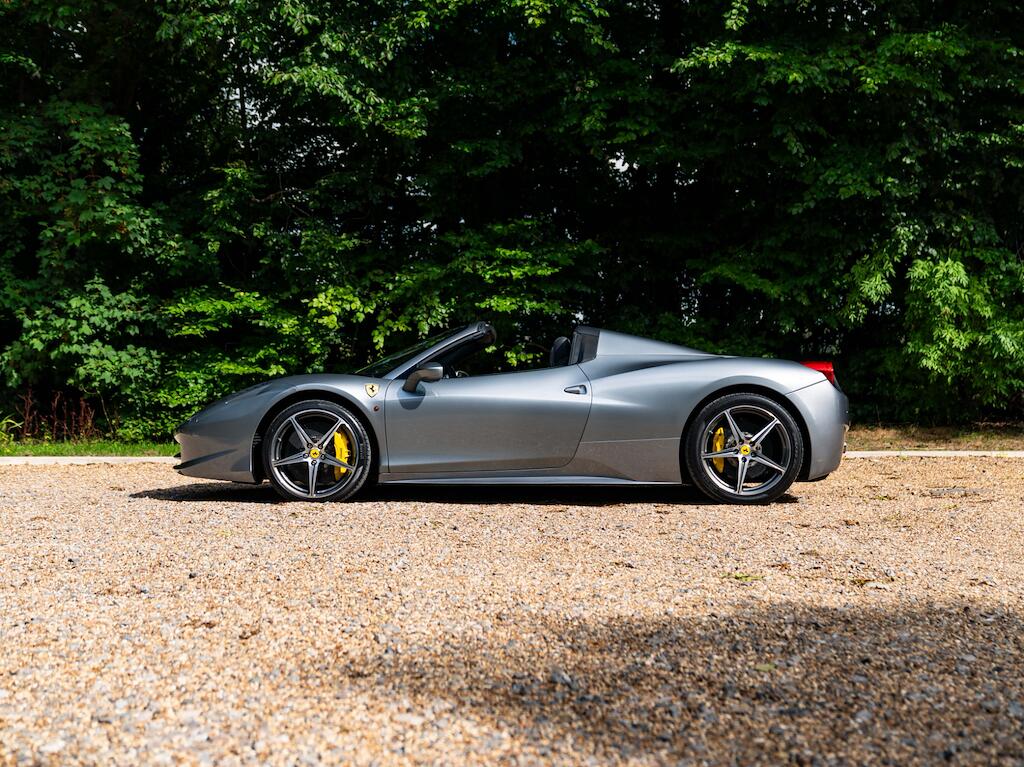 Ferrari 458 view 7