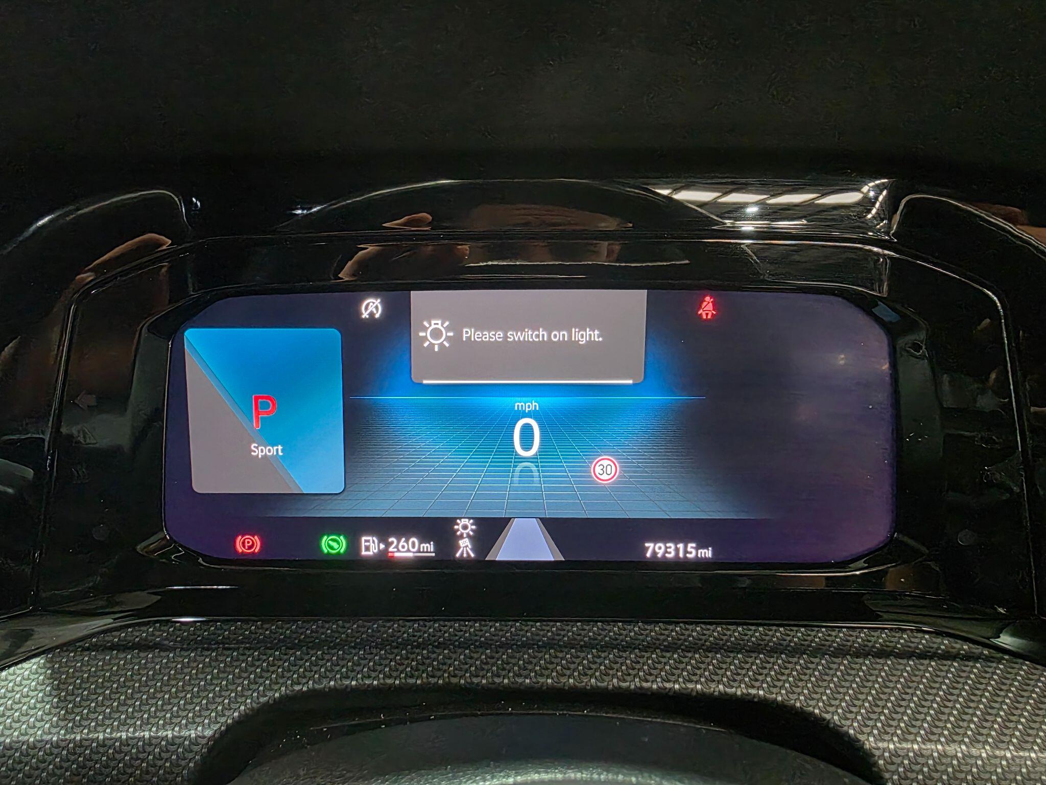 Volkswagen Golf view 10