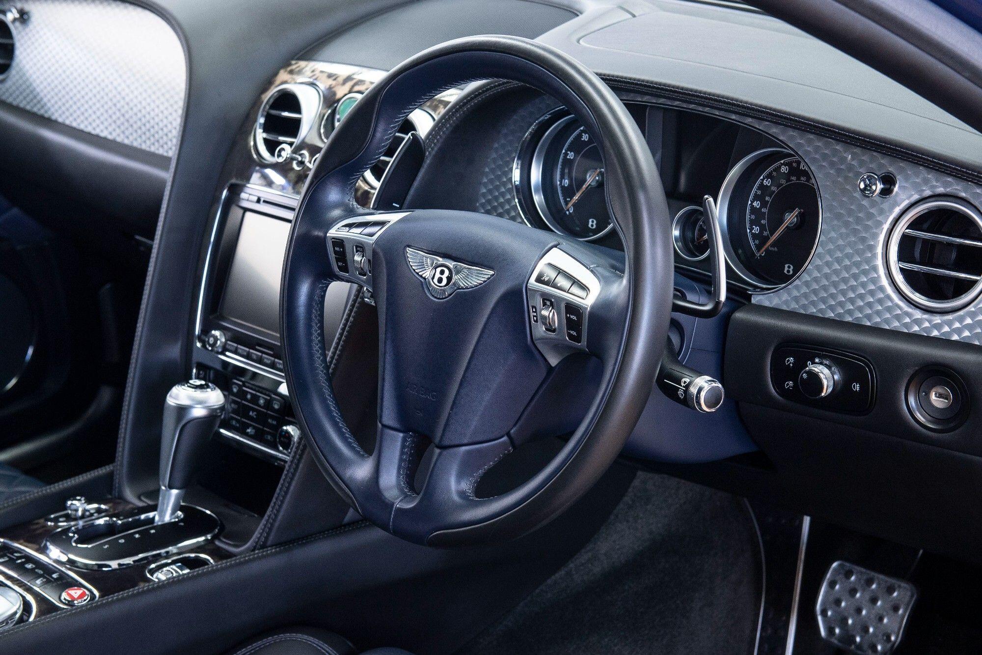 Bentley Flying Spur view 11