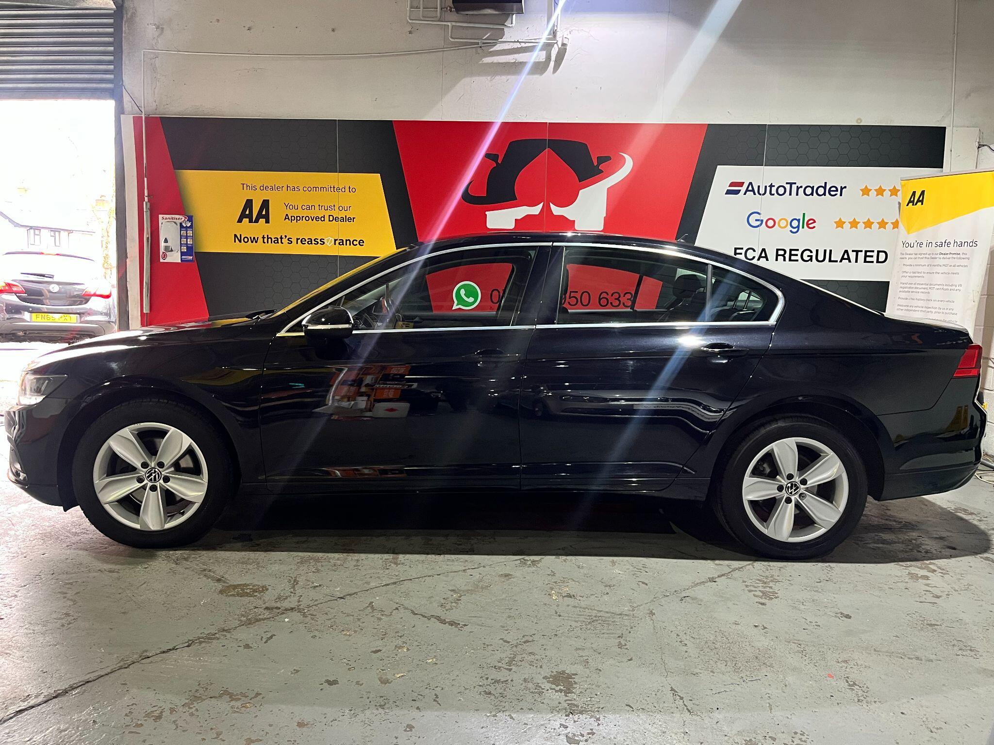Volkswagen Passat view 13
