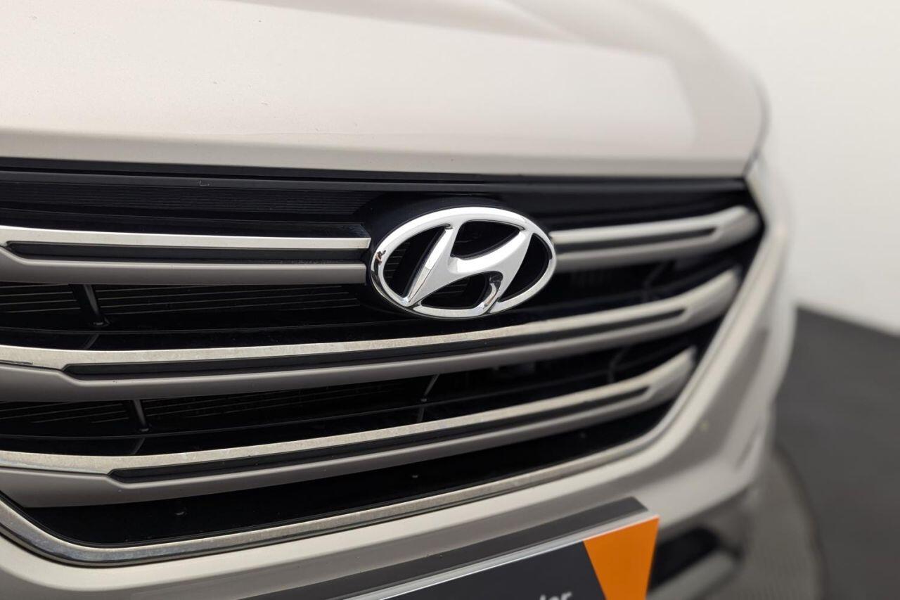 Hyundai Tucson view 40