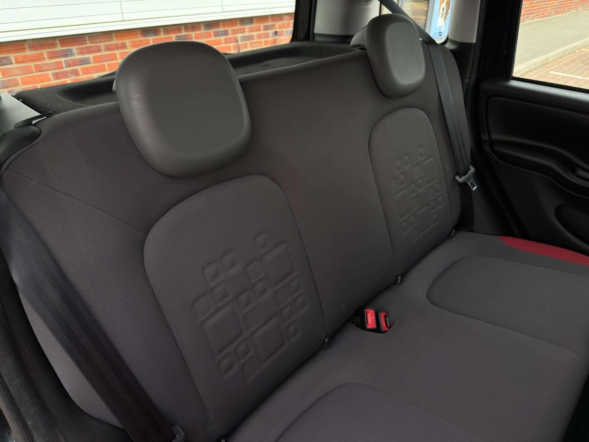 Fiat Panda view 13