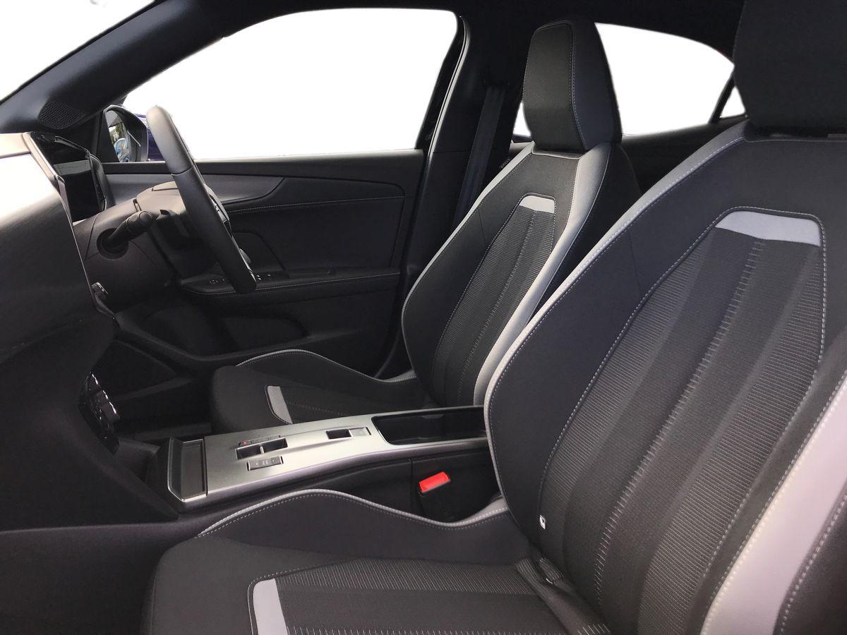 Vauxhall Mokka view 6