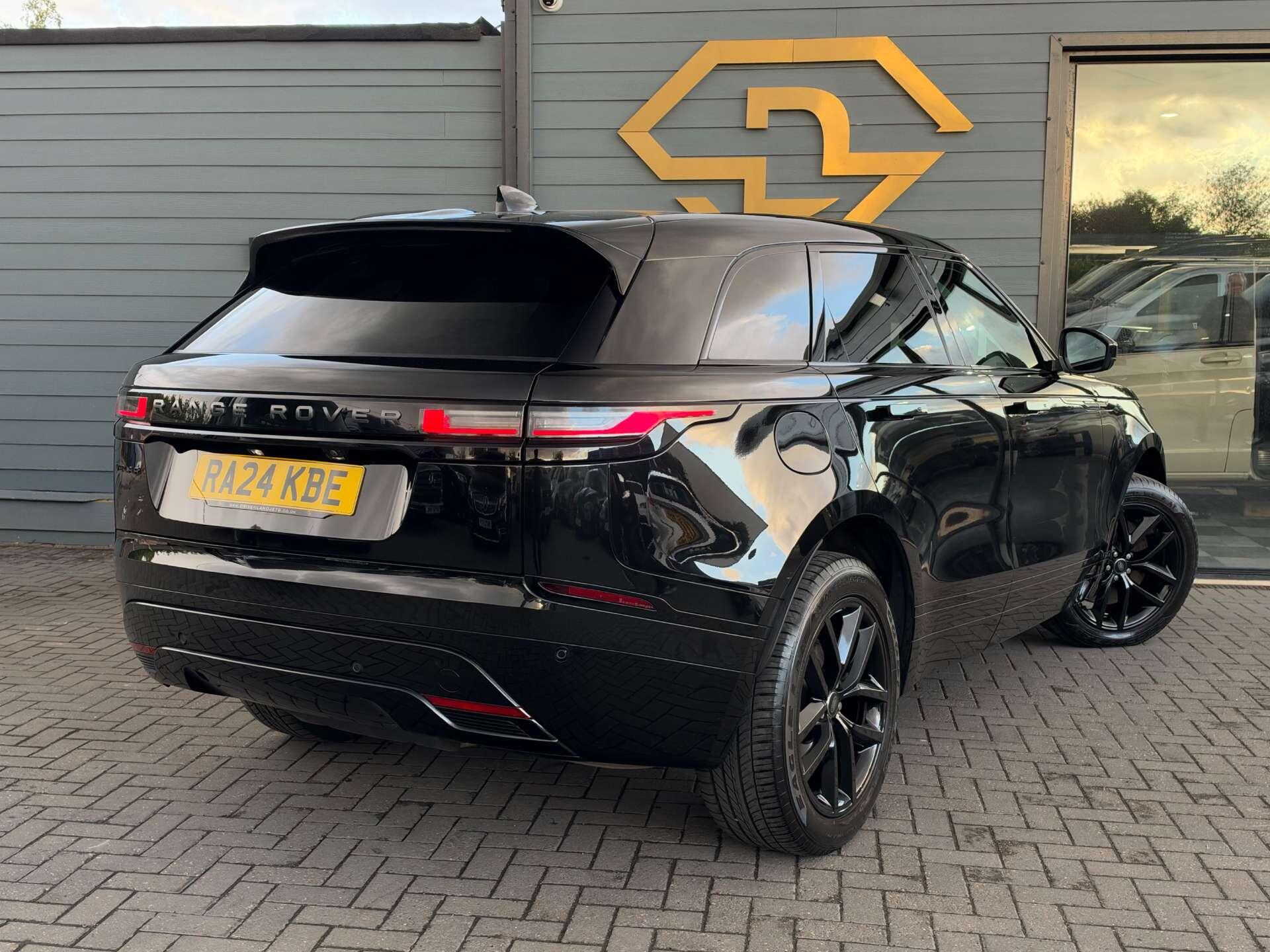 Land Rover Range Rover Velar view 16