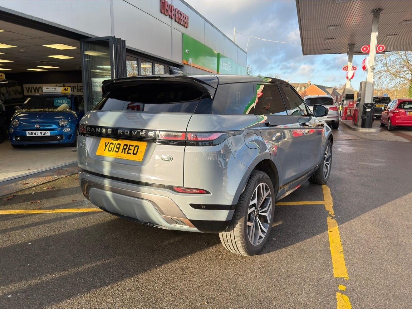 2019 Land Rover Range Rover Evoque 2.0 P250 MHEV First Edition Auto 4WD Euro 6 (s/s) 5dr • 59,100 miles image 7