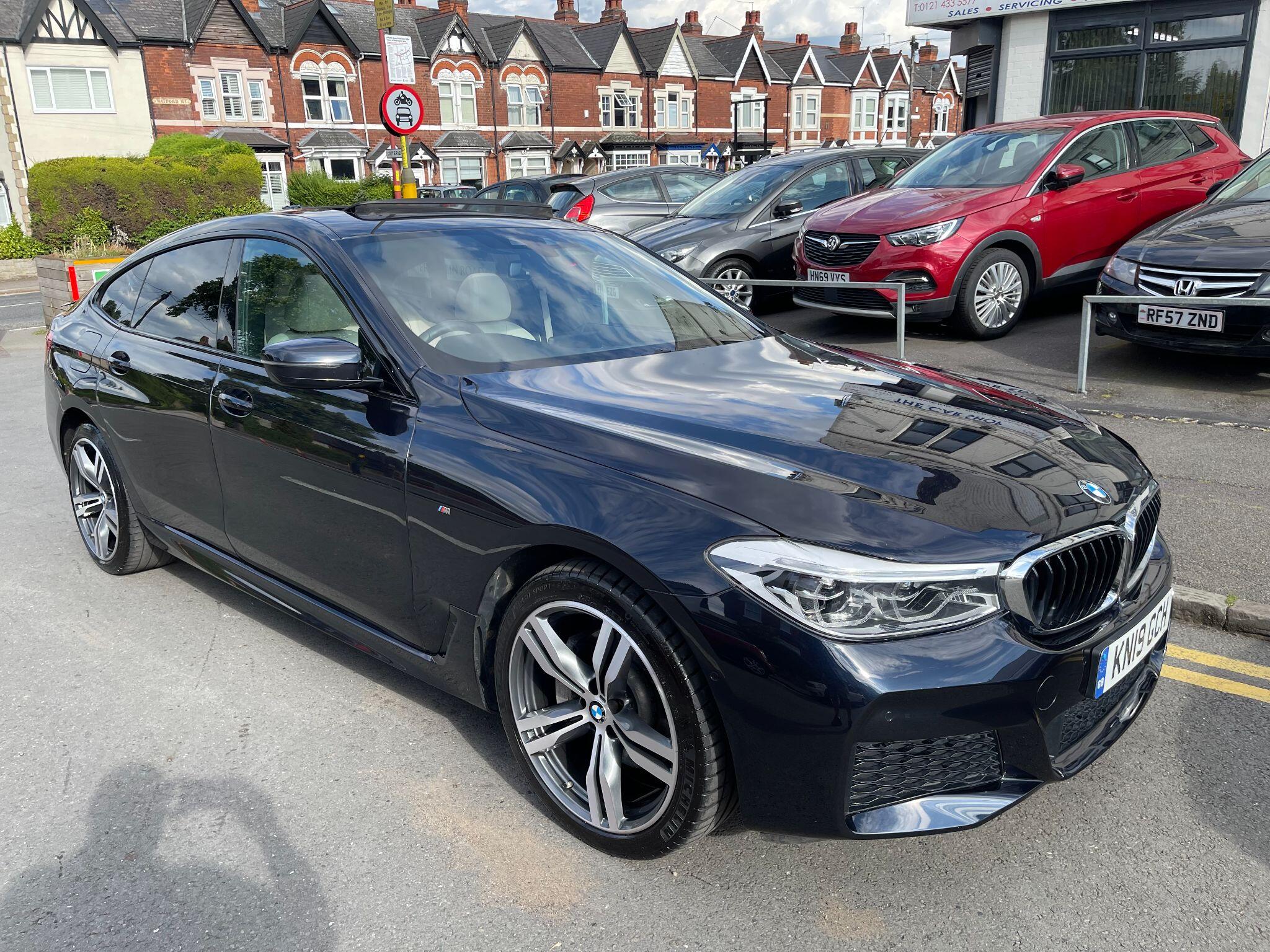 BMW 6 Series view 5
