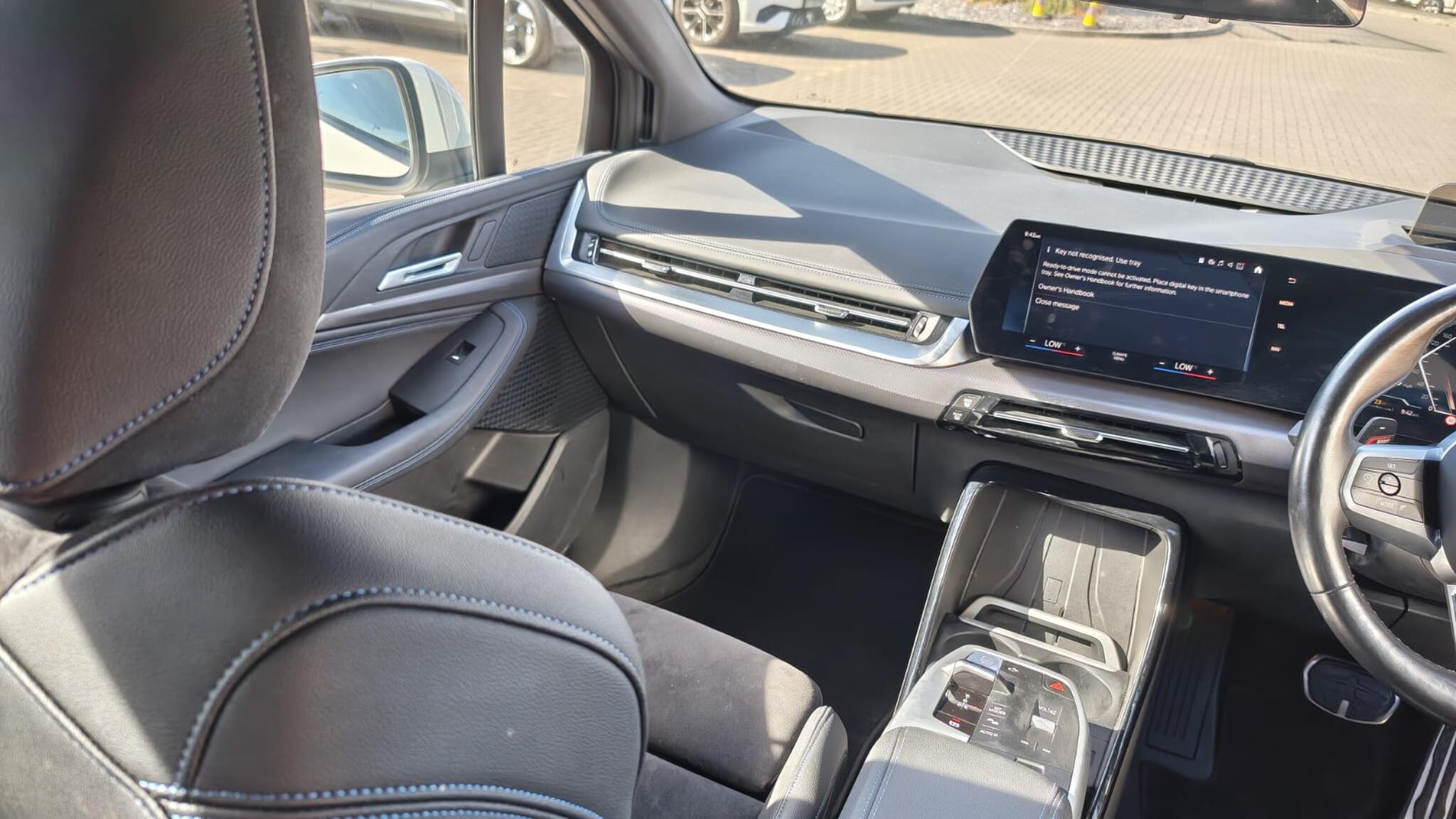 BMW 2 Series Active Tourer view 24