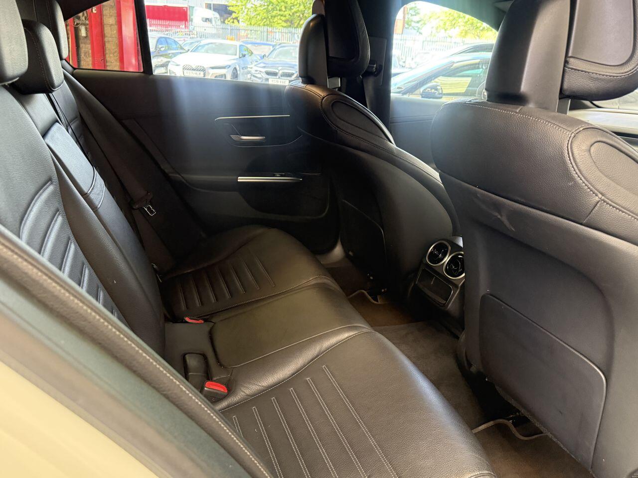 Mercedes-Benz C Class view 66