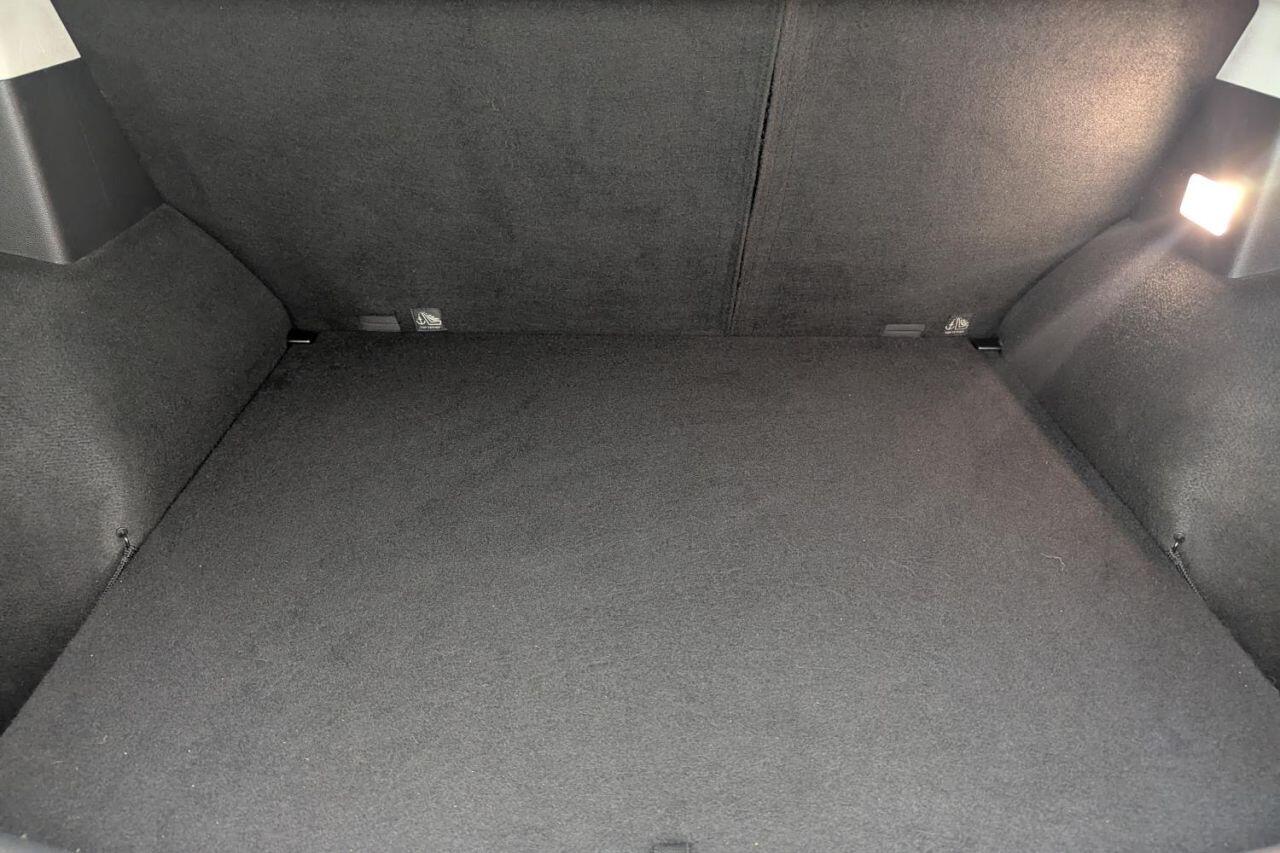 MG ZS view 21