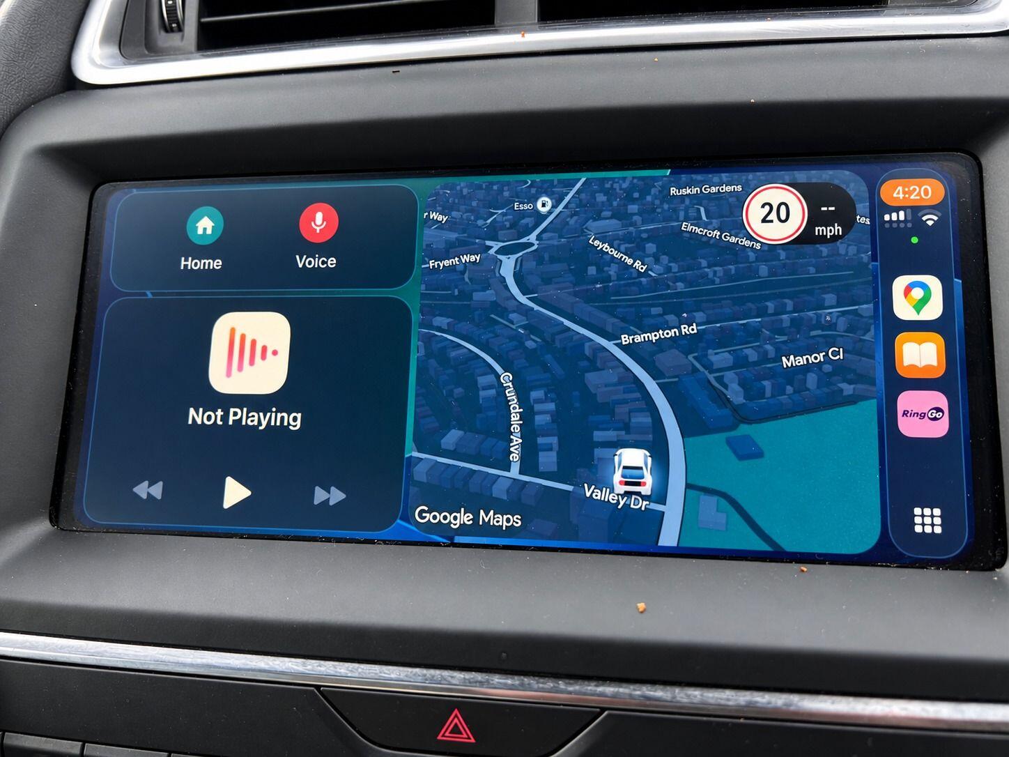 Jaguar E-Pace view 23