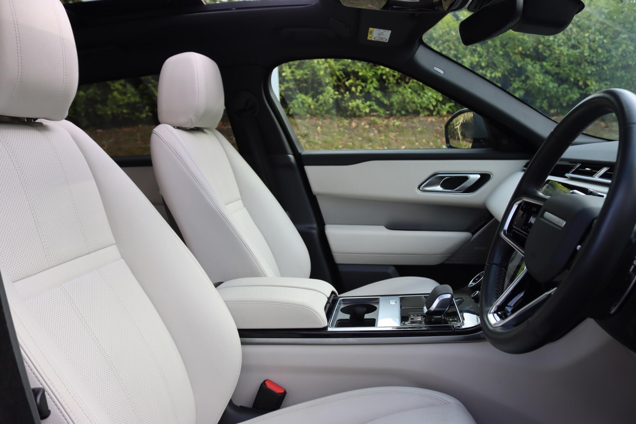 Land Rover Range Rover Velar view 42
