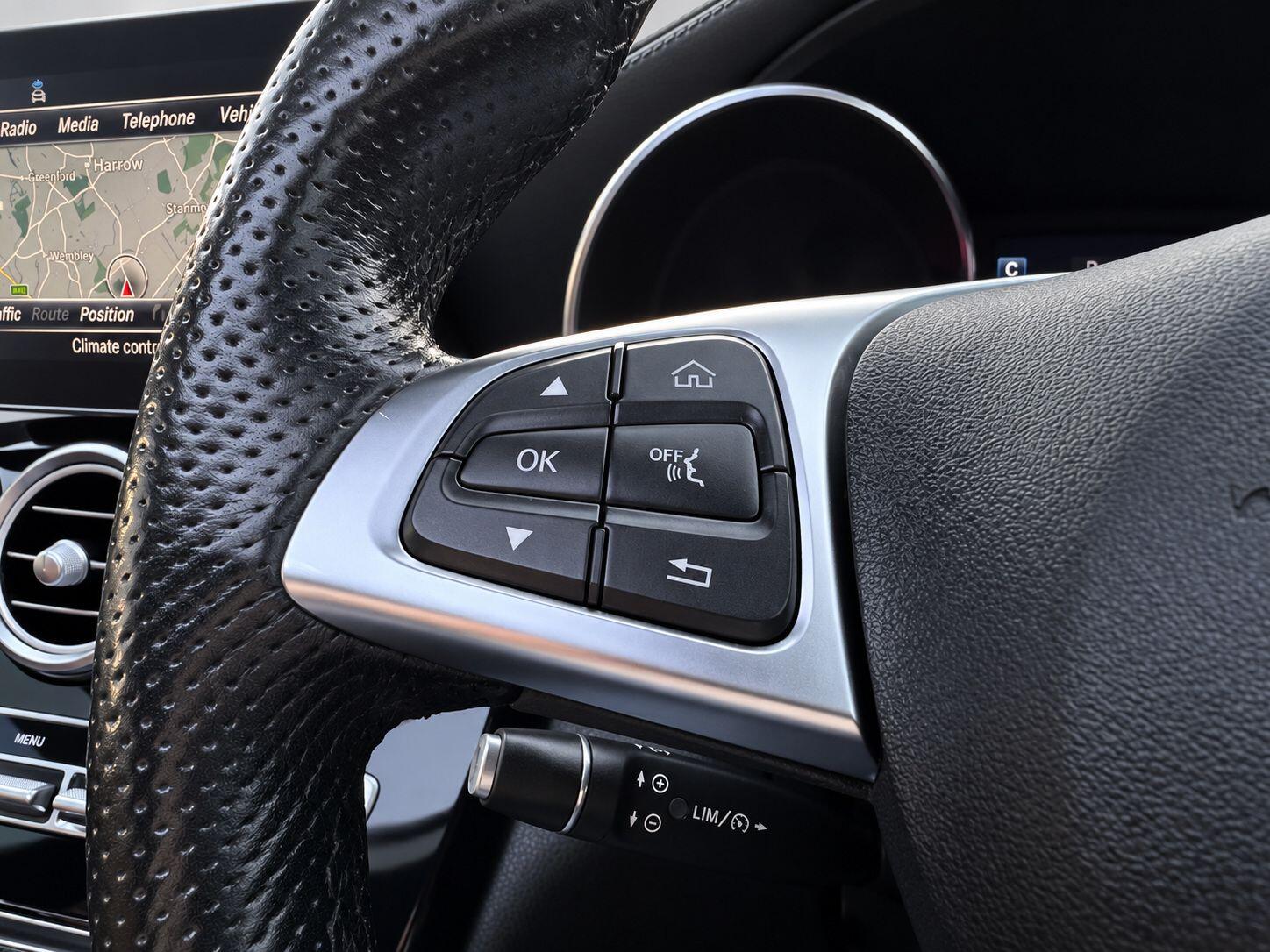 Mercedes-Benz GLC view 37