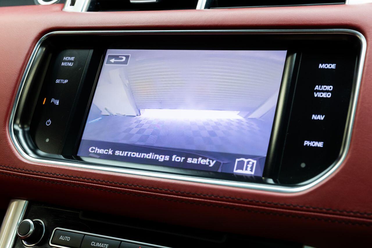 Land Rover Range Rover Sport view 32