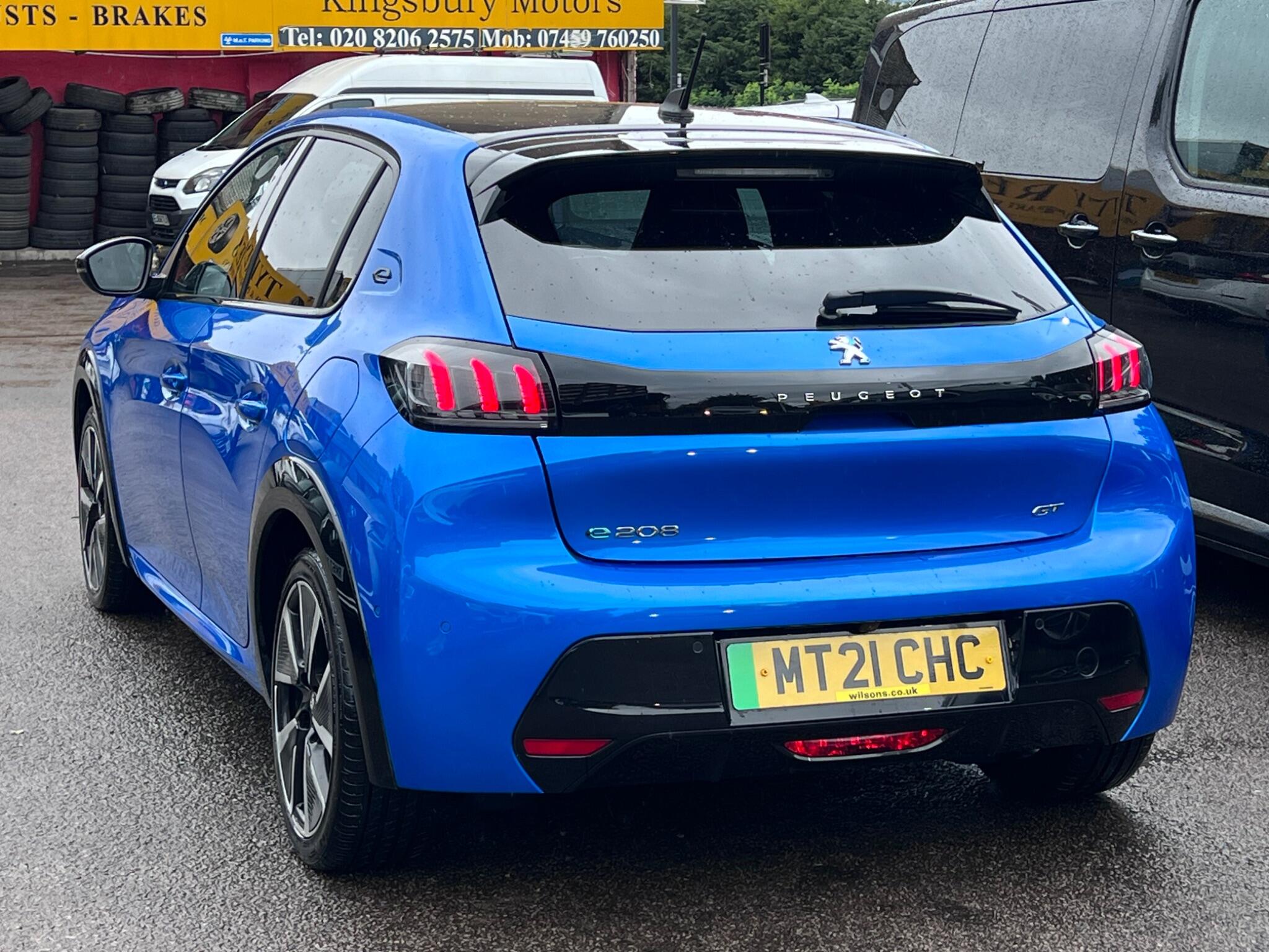 Peugeot E-208 view 13