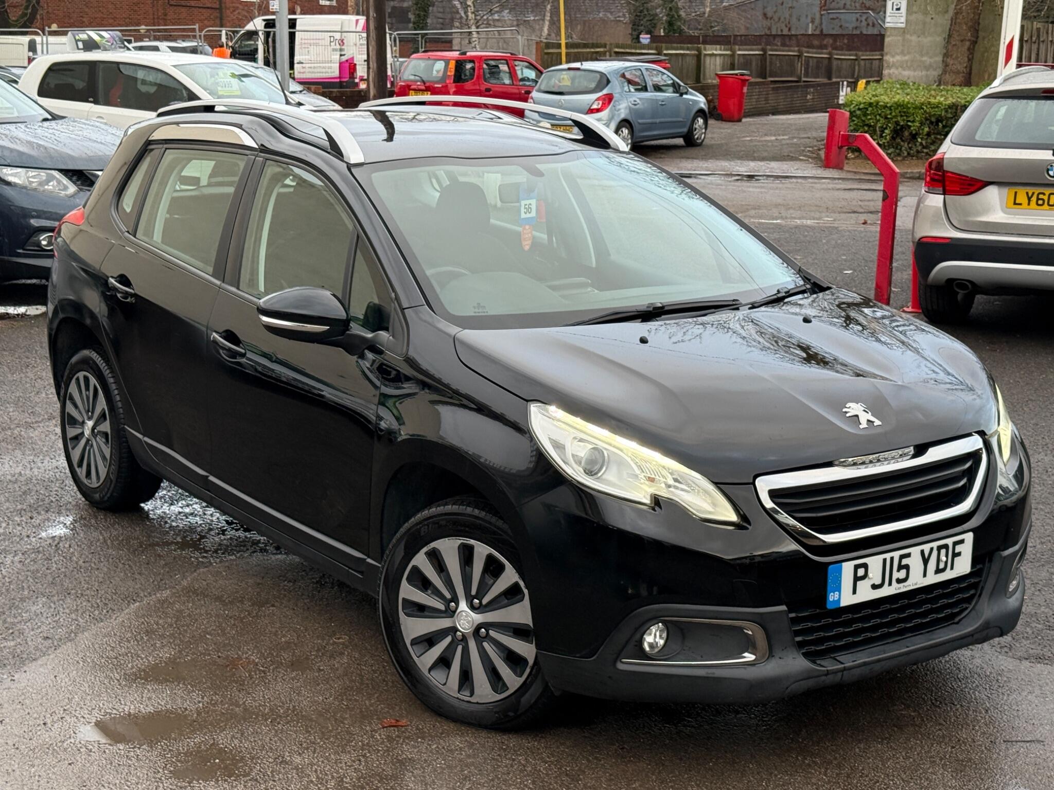 Peugeot 2008 - Image 6