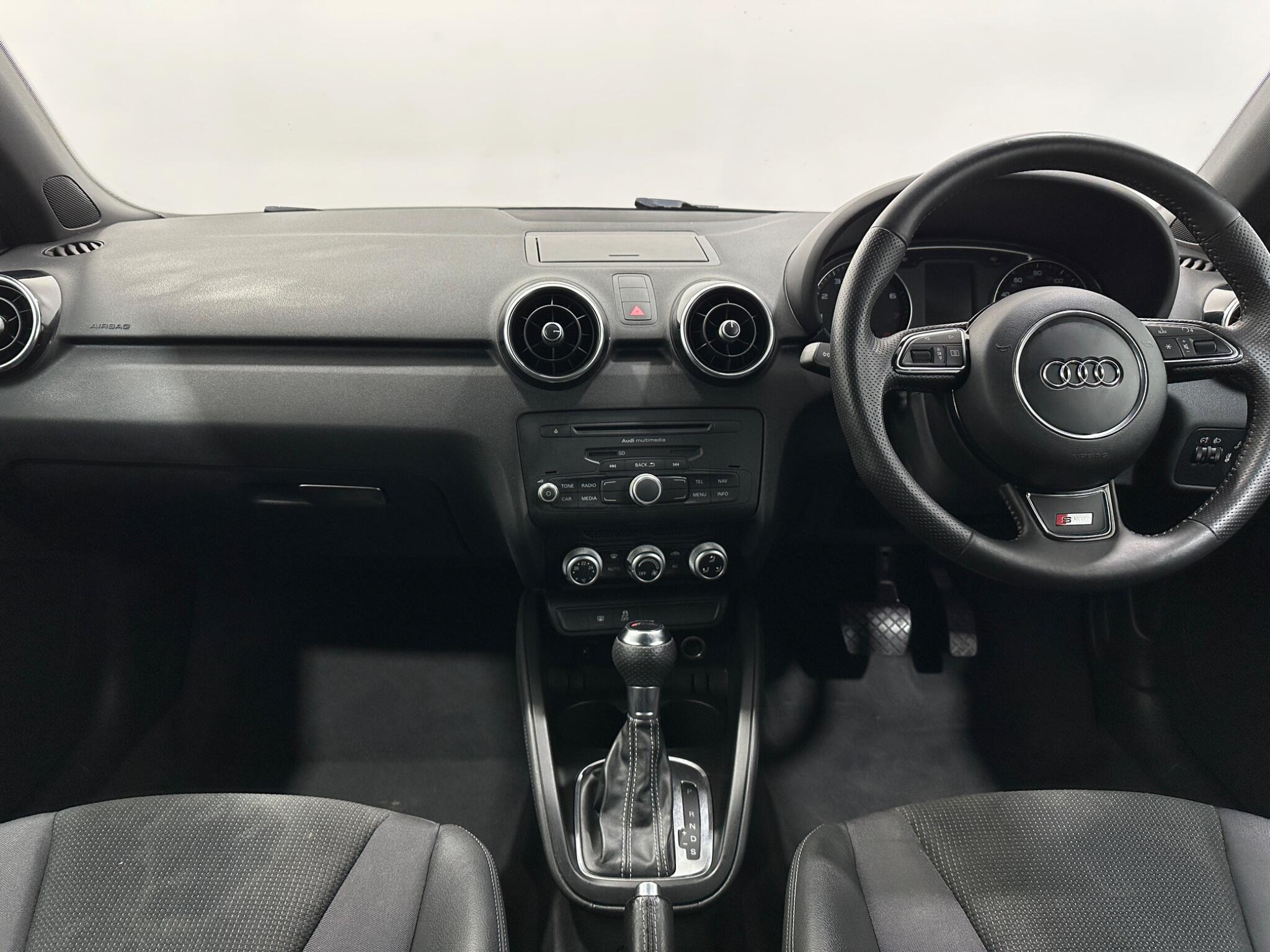 Audi A1 view 20
