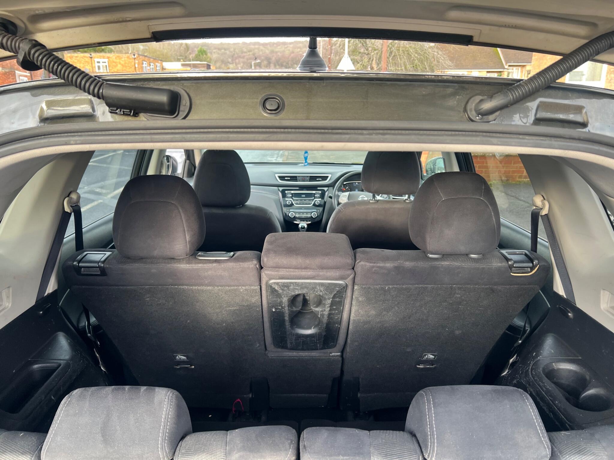 2016 Nissan X-Trail image 30