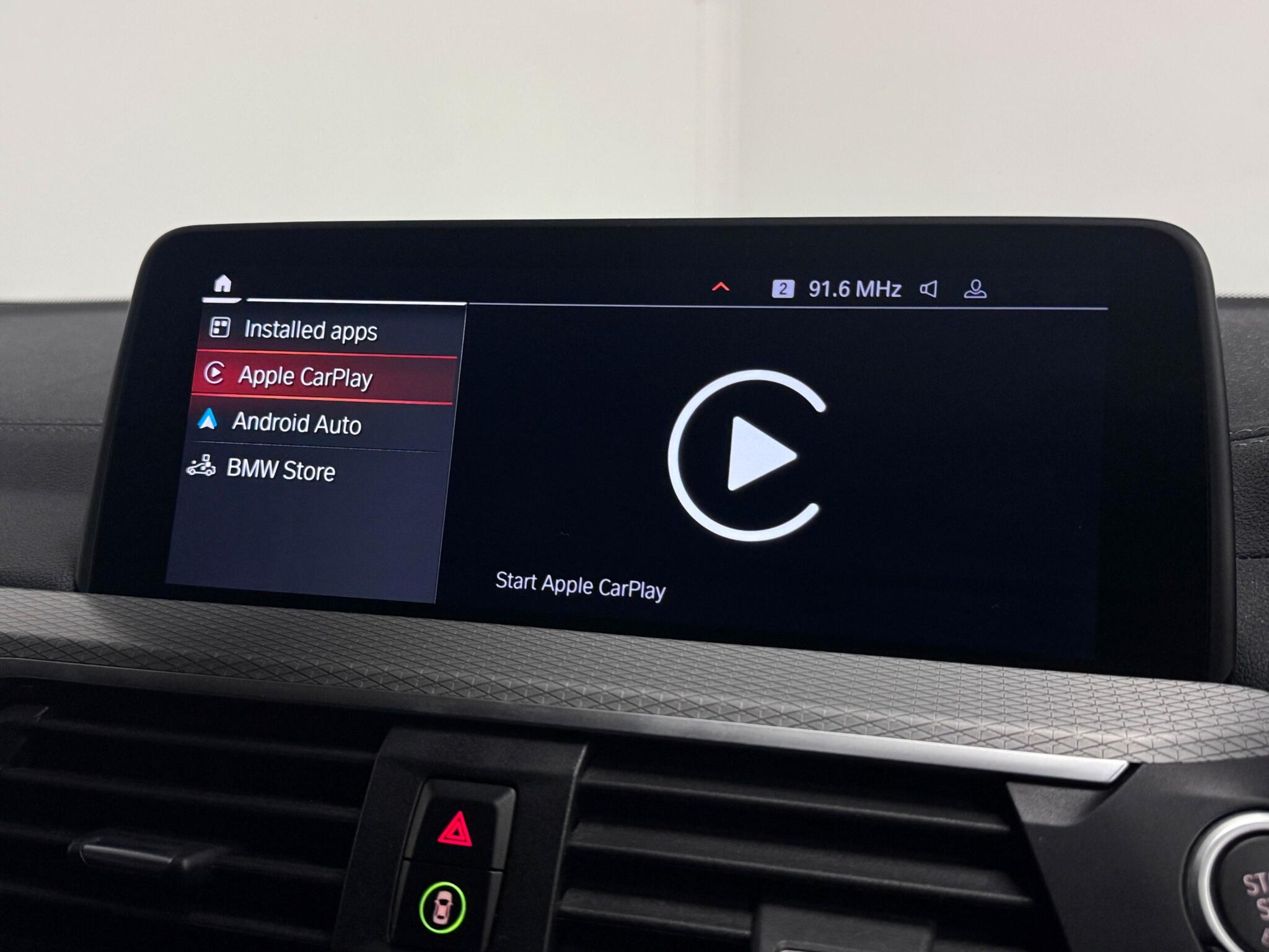 BMW X4 view 41