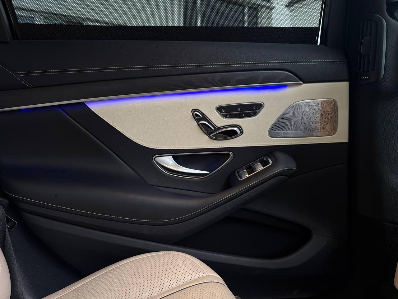 Mercedes-Benz S-Class view 23