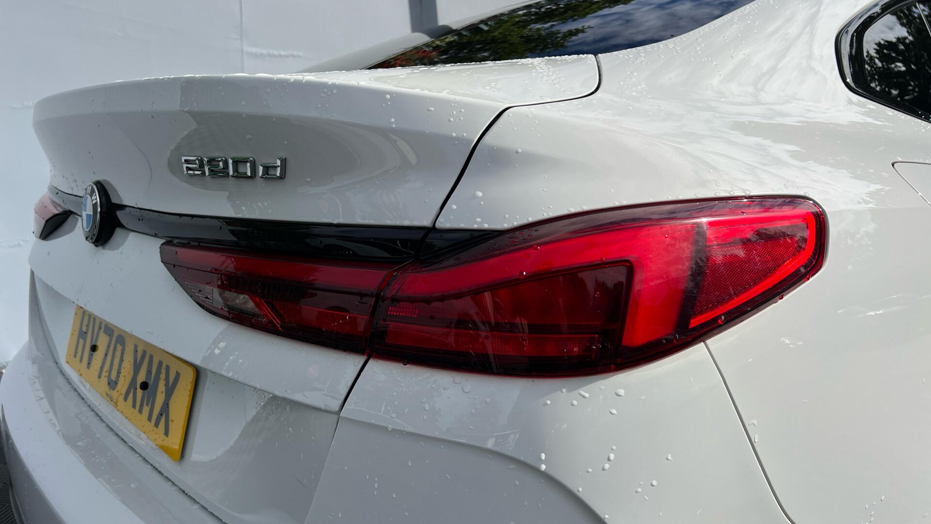 BMW 2 Series view 22