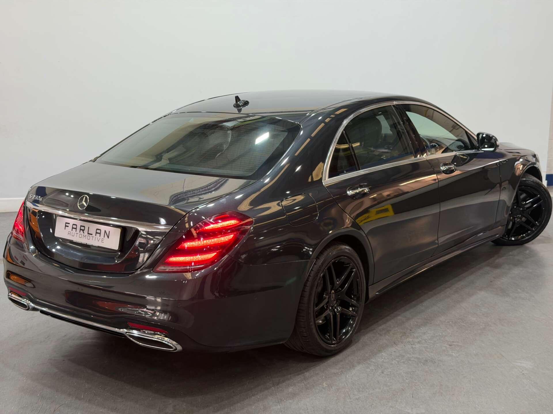 Mercedes-Benz S-Class view 23