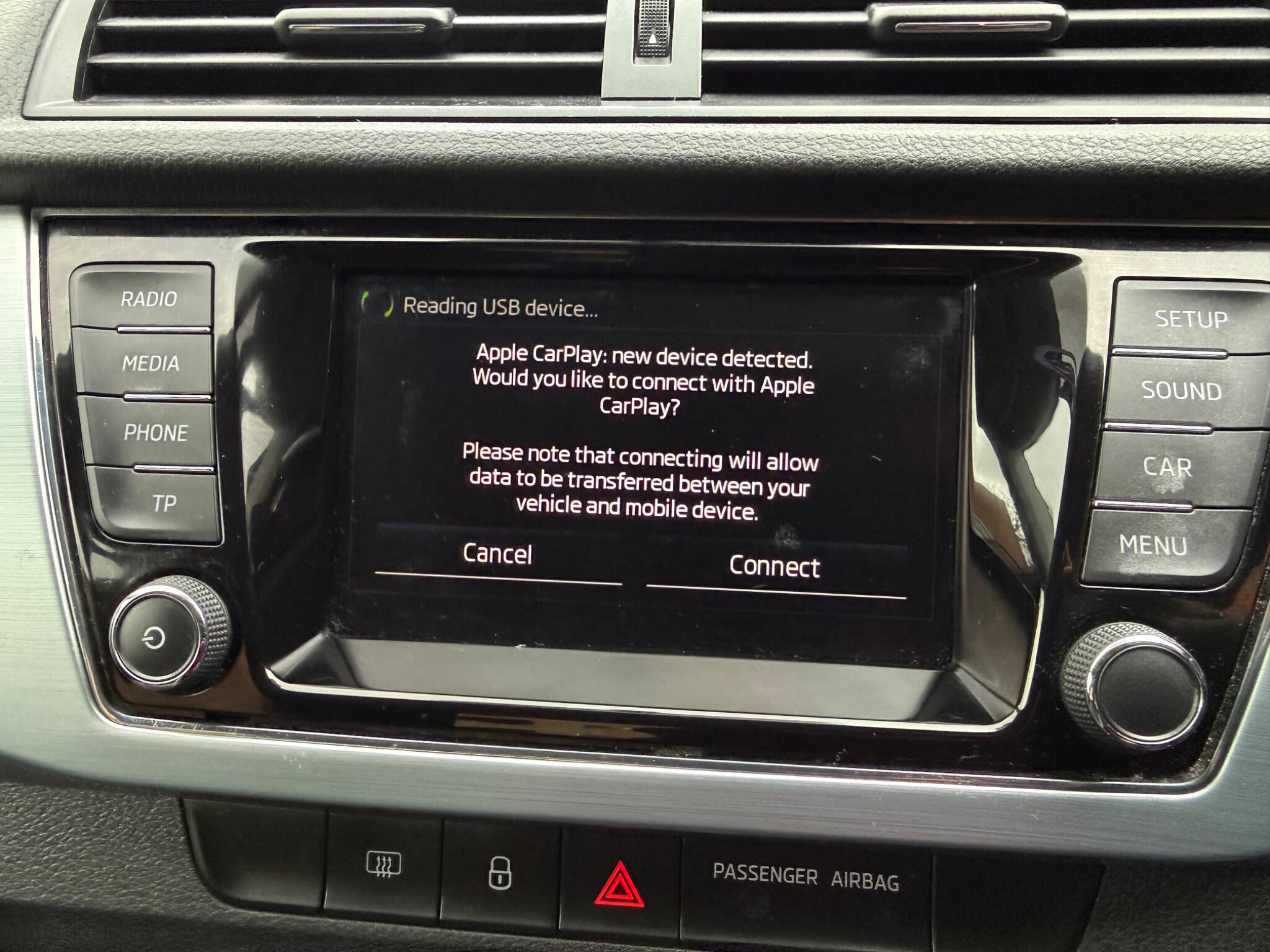 Skoda Fabia 1.0 TSI Colour Edition Euro 6 (s/s) 5dr — photo 40 of 90