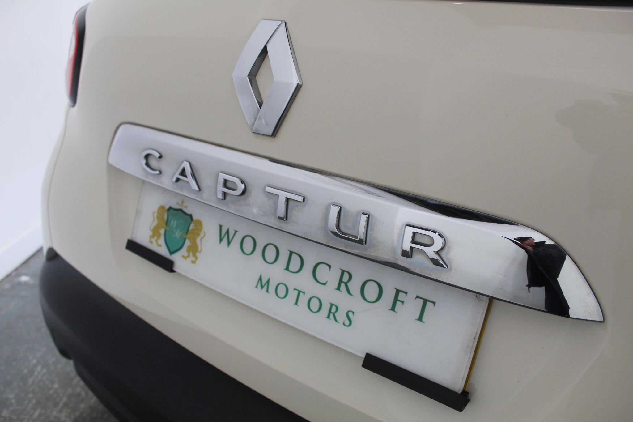 Renault Captur view 16