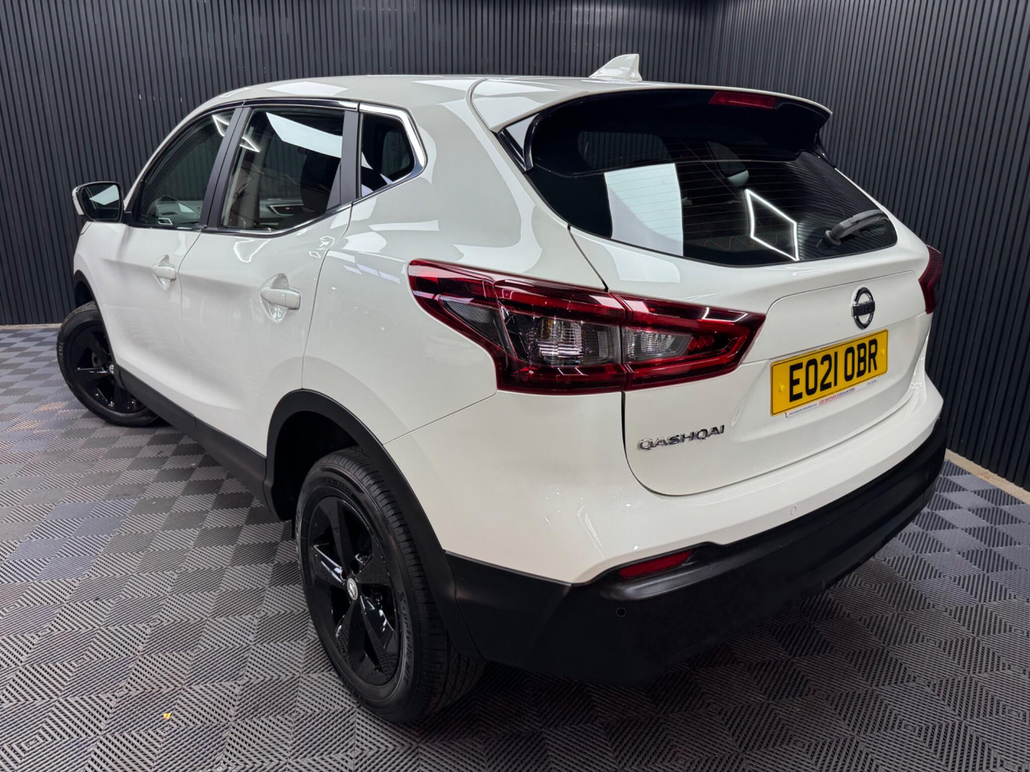 Nissan Qashqai view 3