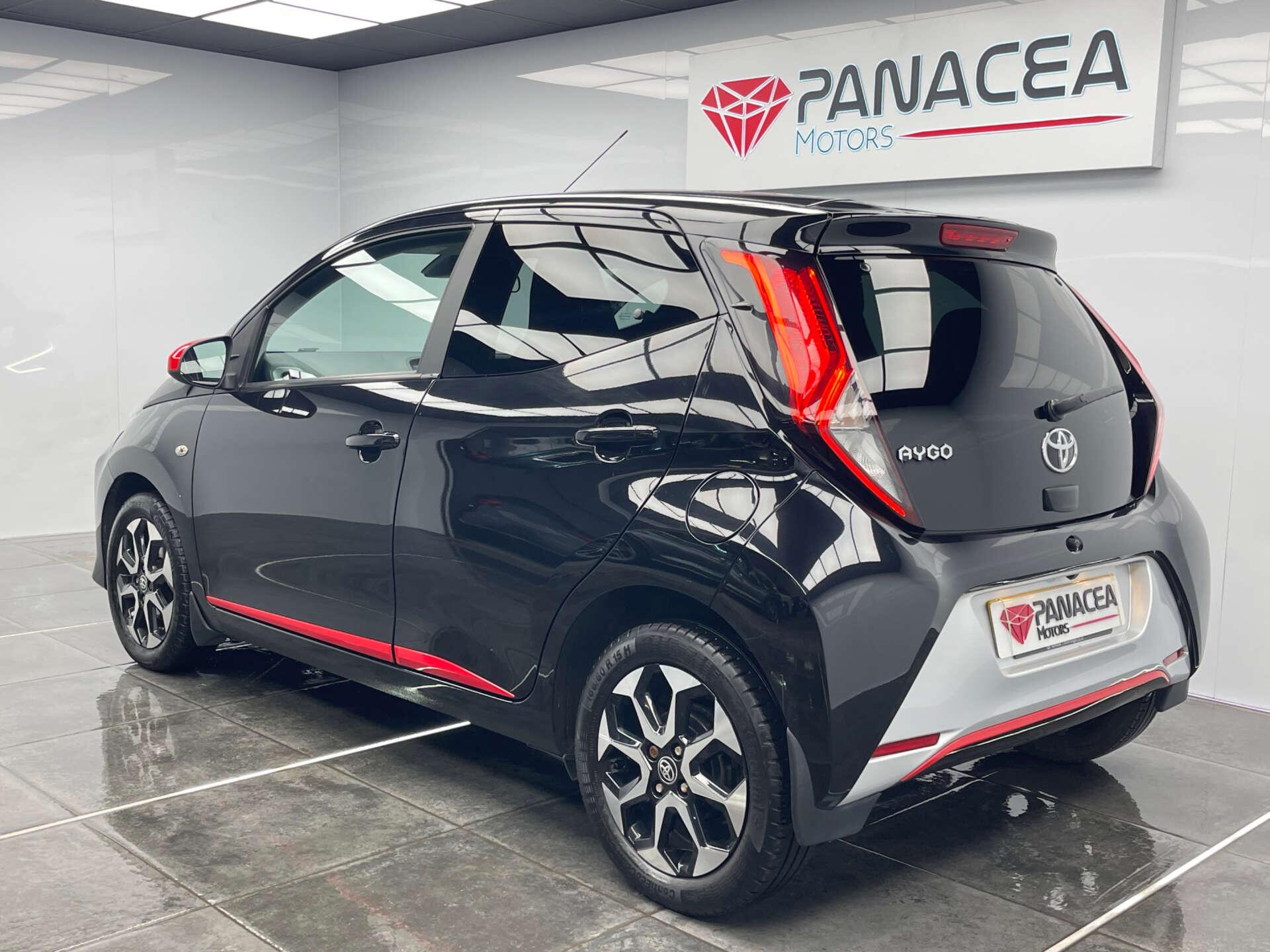 Toyota Aygo view 26