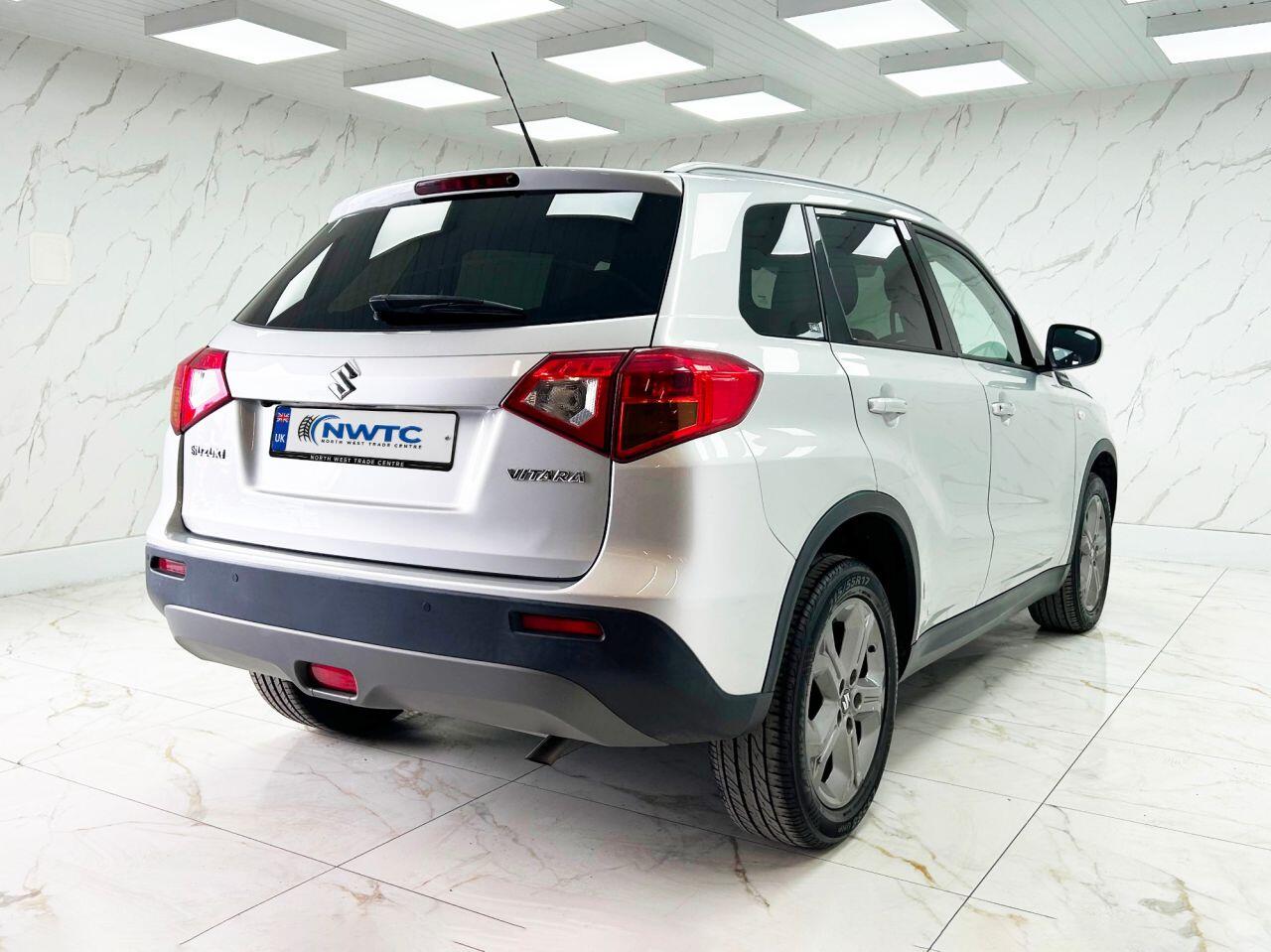 Suzuki Vitara view 11