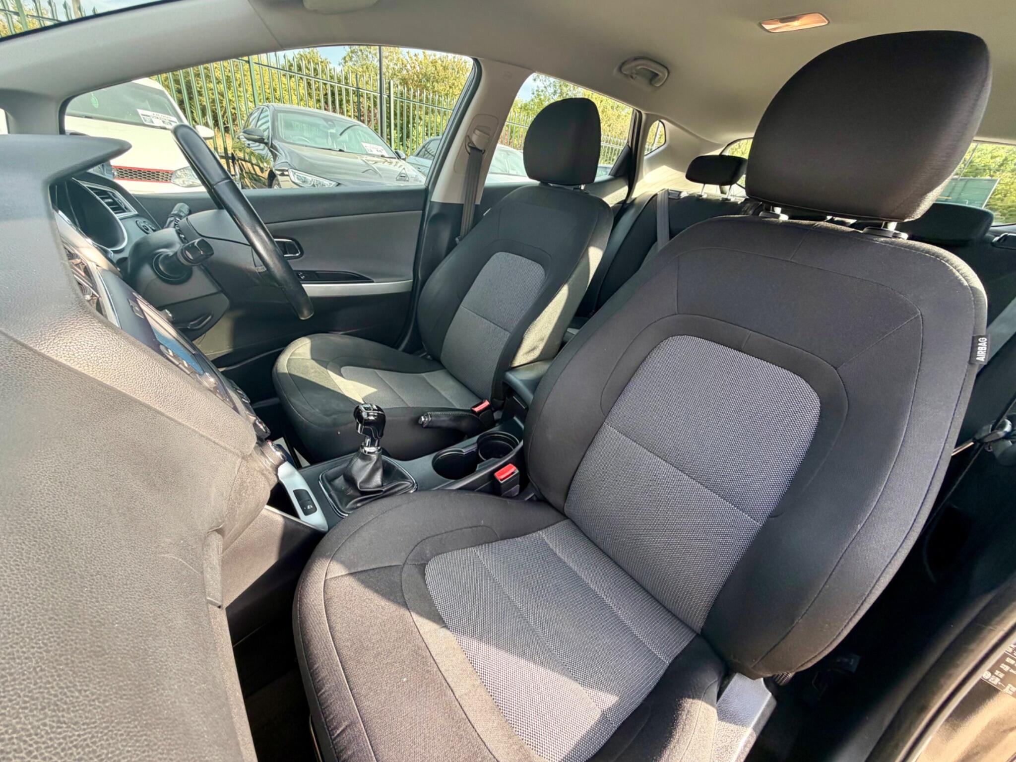 Kia Ceed view 58