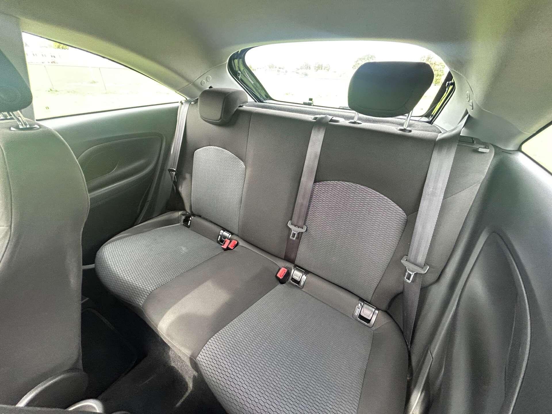 Vauxhall Corsa view 39