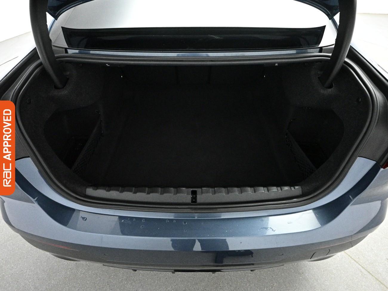 BMW 4 Series view 27