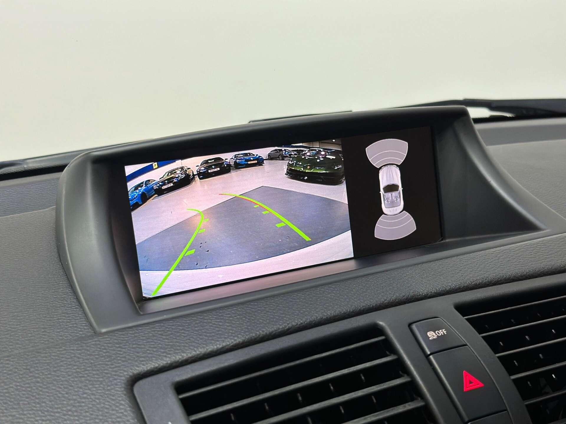 BMW 1 Series view 32