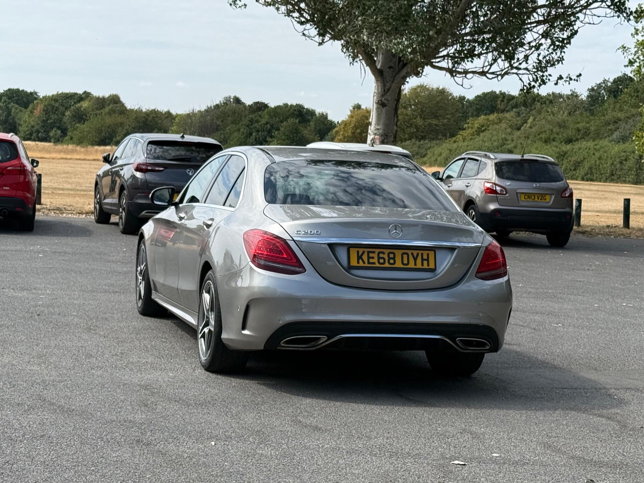 Mercedes-Benz C-Class view 10
